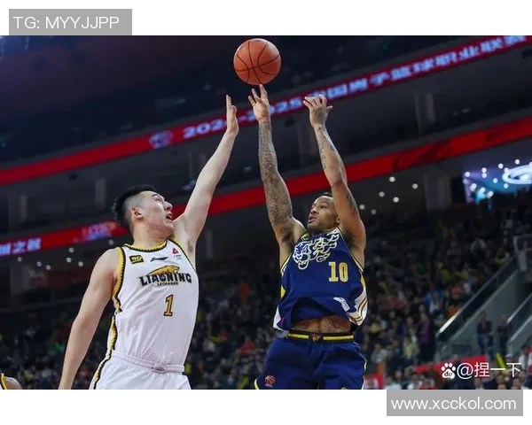 CBA激战再起辽宁对决广东争夺季后赛席位的关键之战